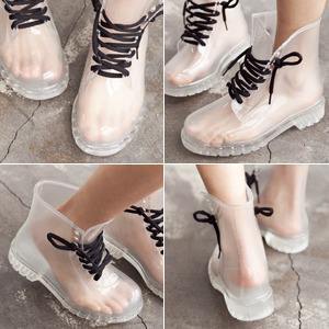 如何下雨天不弄湿鞋,下雨天不湿鞋的方法技巧