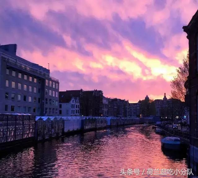 旅行必看｜它是全球唯一的水上鲜花市场，买花逛吃两不误！