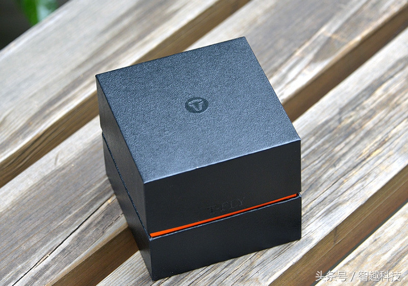 轻奢手表绿表,轻奢华手表