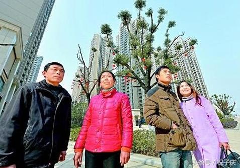 农民在城里买房还能申请宅基地吗,农民怎样退出宅基地进城买房