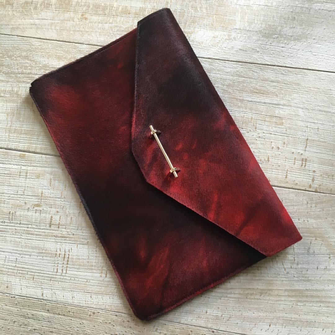 你的包烂大街了吧？三个品牌瞬间提升包品