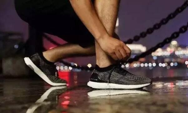 阿迪达斯ultraboost哪代好,阿迪达斯的boost真的有那么好吗