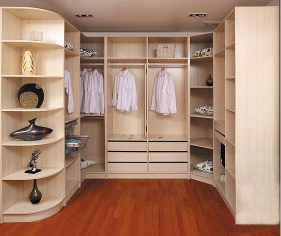 衣柜是木匠打还是定制的好,到底是定制衣柜好还是木工打的好