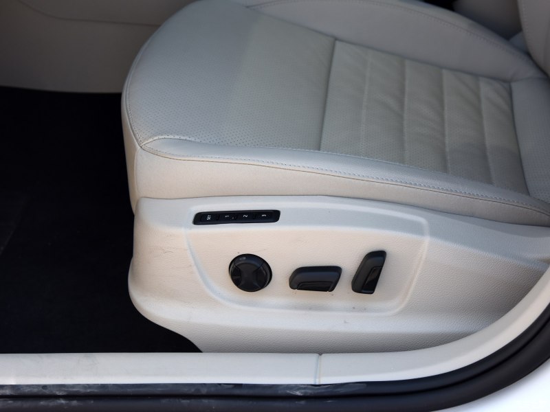 斯柯达明锐2009款1.4tsi双离合,斯柯达新明锐三厢车