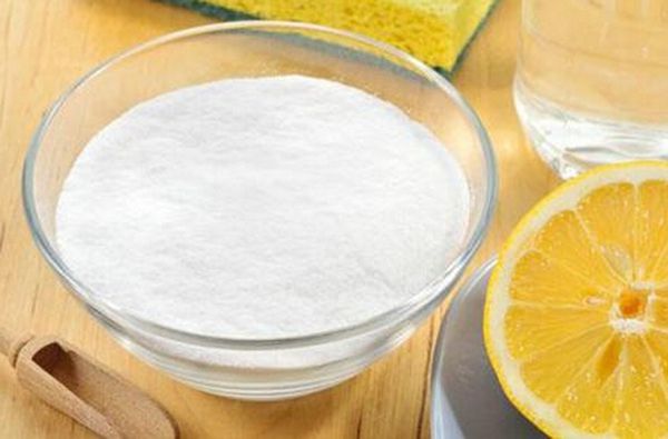 观赏鱼生病不用着急,家中食材也能治鱼病