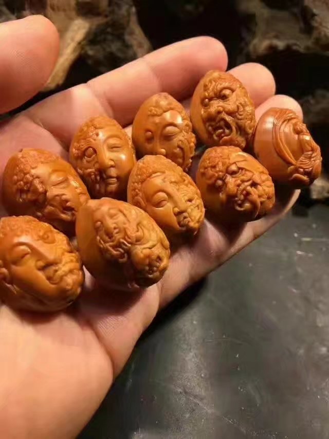 名垂千古的核雕,令人惊叹的核雕艺术