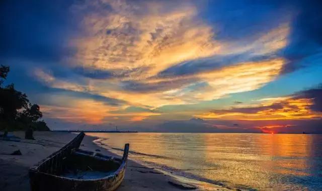 海上香格里拉旅游,汕尾金町湾海上香格里拉