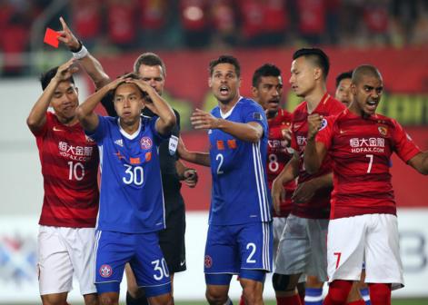 输球又输人的比赛,香港东方输给恒大几个球