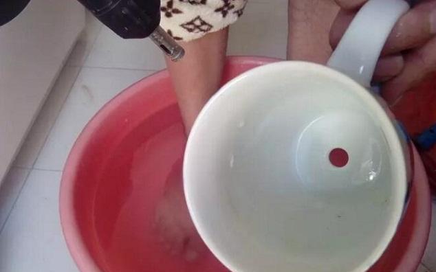 无底孔陶瓷碗怎么养花,陶瓷碗底部怎么打洞才能养花