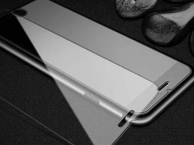 水凝膜为什么比屏幕小,水凝膜真的比钢化膜好用吗