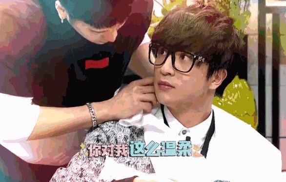 王嘉尔：耿直BOY和他的相爱相杀的男人们