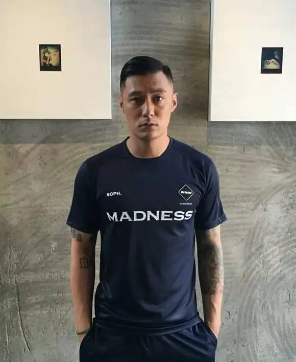 足球服好看吗,足球服夏天款