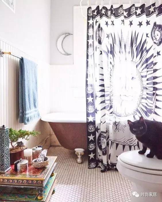 自从卫生间有了浴帘,浴帘太轻了洗澡怎么处理