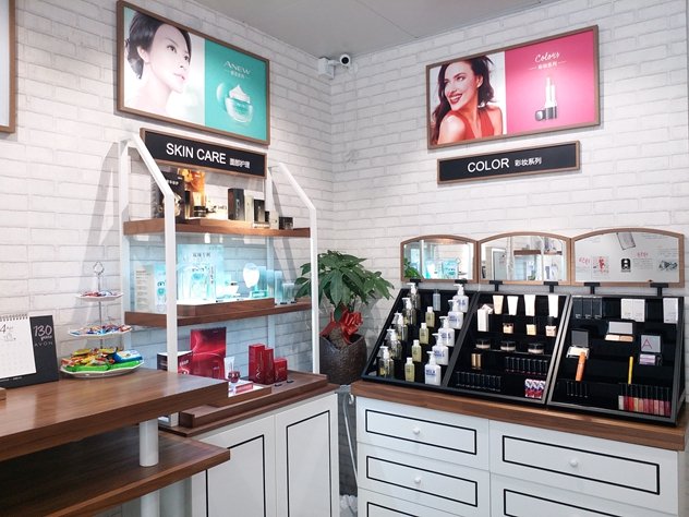 5张图片逛商场,雅芳新形象