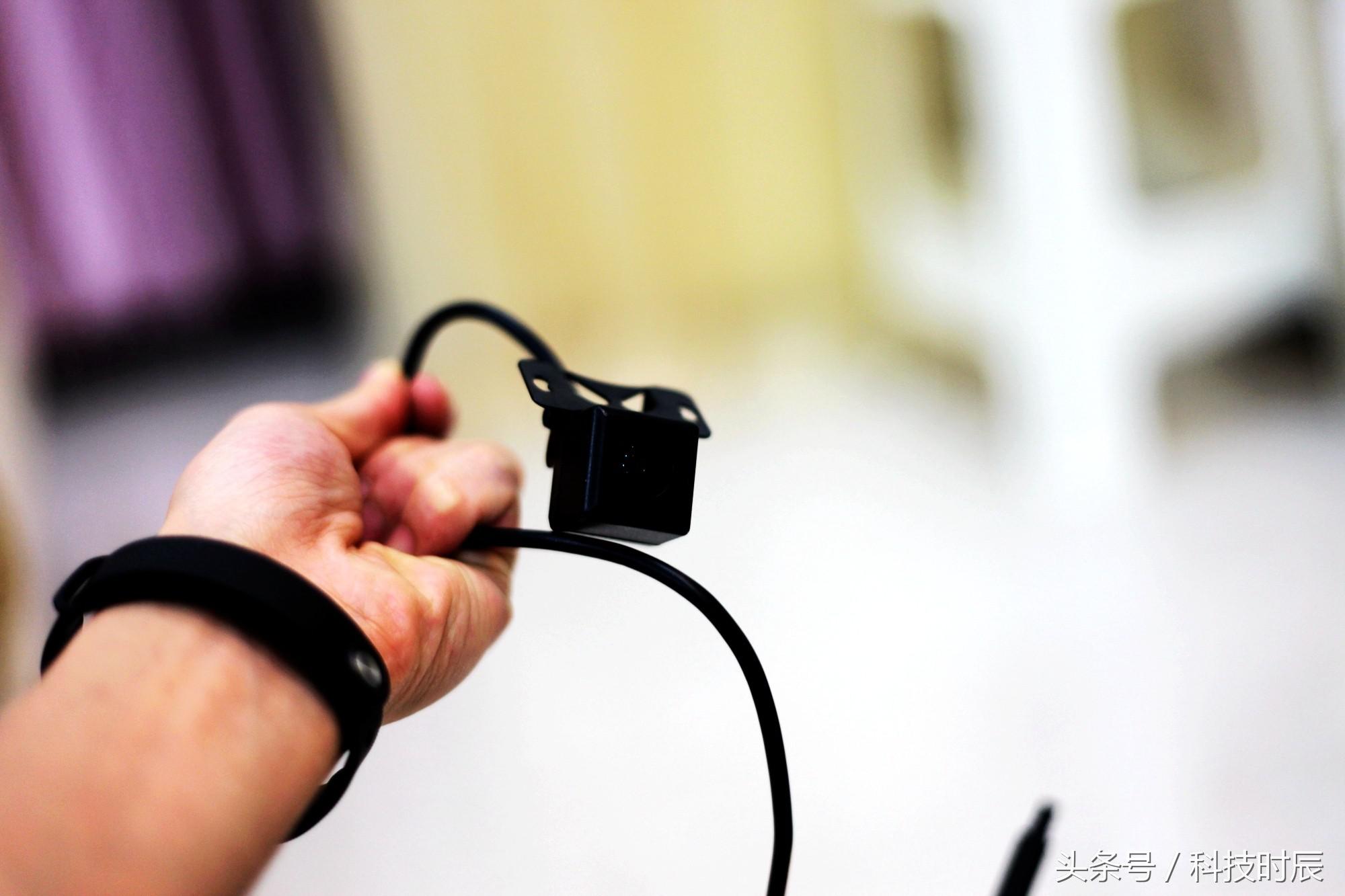 捷渡和智能后视镜哪个好,捷渡d720s流媒体后视镜