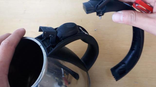 家里的热水壶烧坏了怎么修,家里热水壶坏了