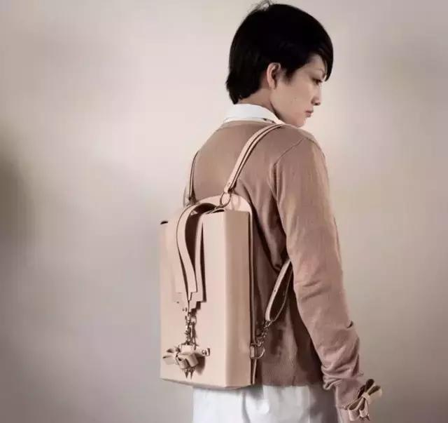 最好用双肩包通勤包,刘雯同款双肩包