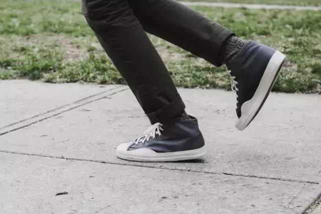 有没有跟vans差不多的,除了匡威耐克vans还有什么鞋