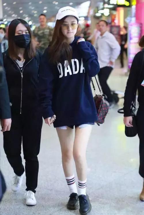 关晓彤杨幂赵丽颖卸妆后的样子,杨幂赵丽颖关晓彤上榜