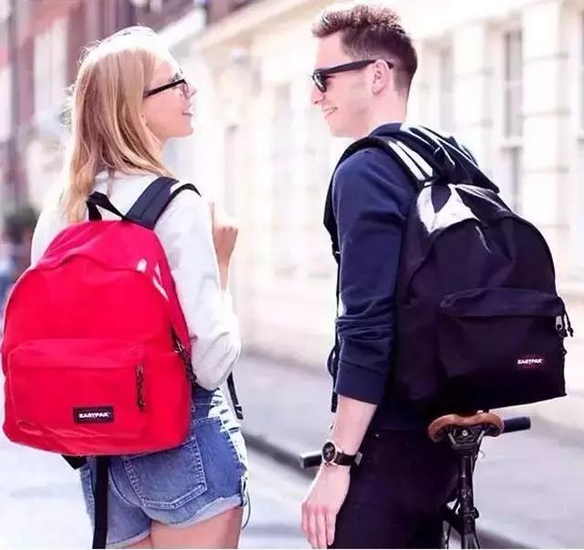 最好用双肩包通勤包,刘雯同款双肩包