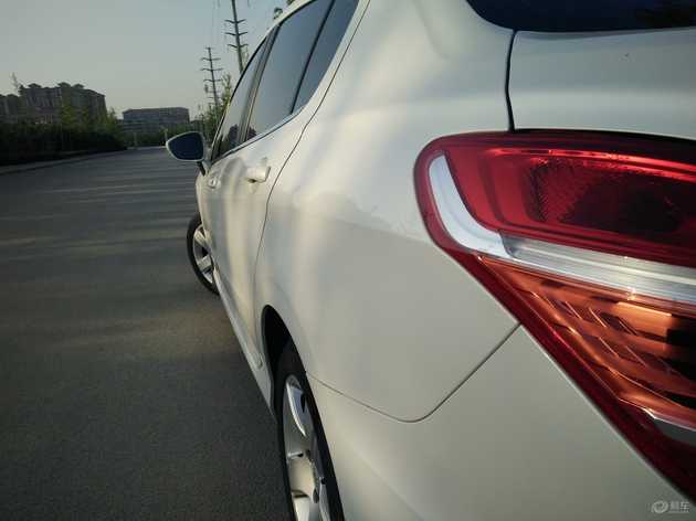 新款308的优缺点有哪些,标致308值得买吗真实车主告诉你