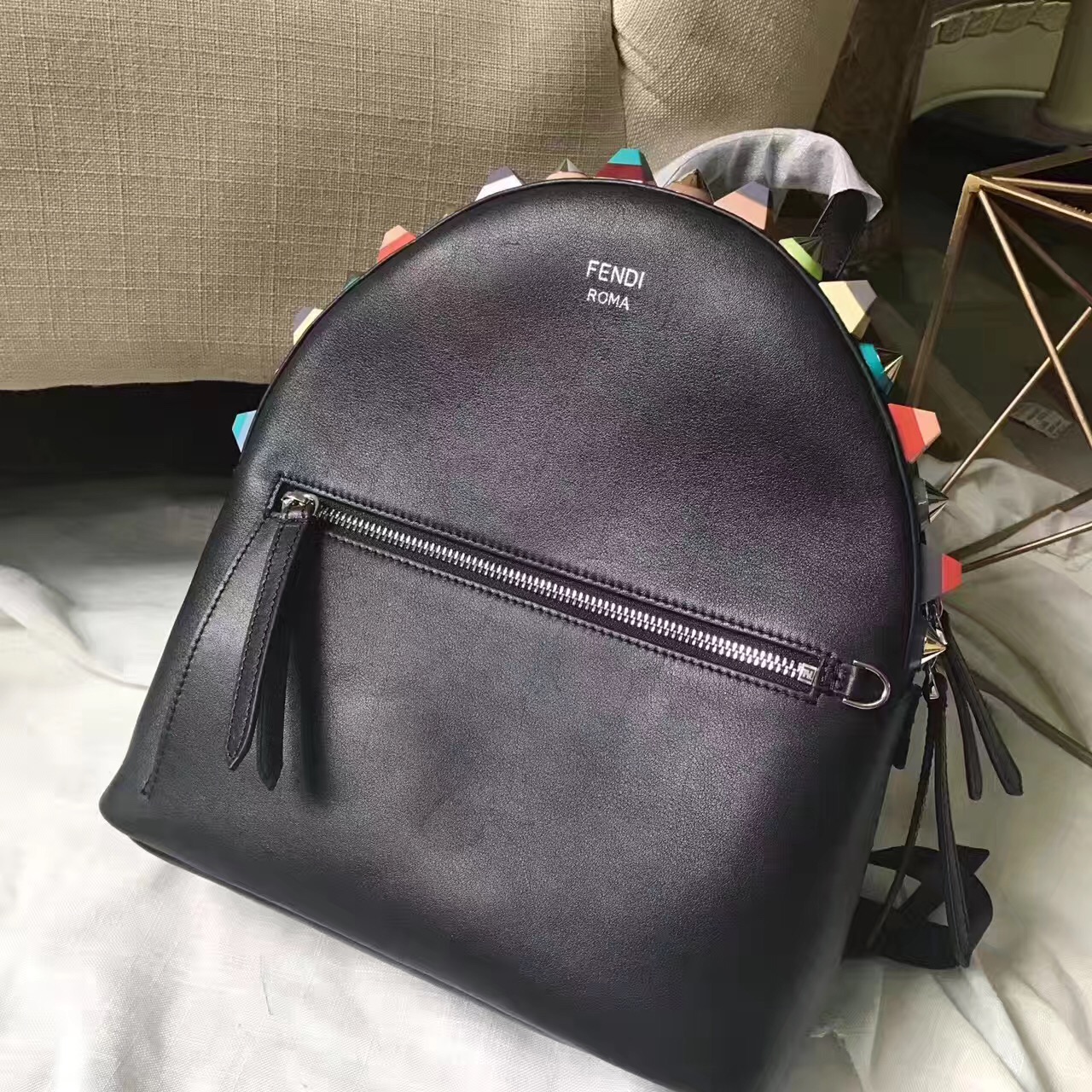 fendi包包大中小,fendi包经典款