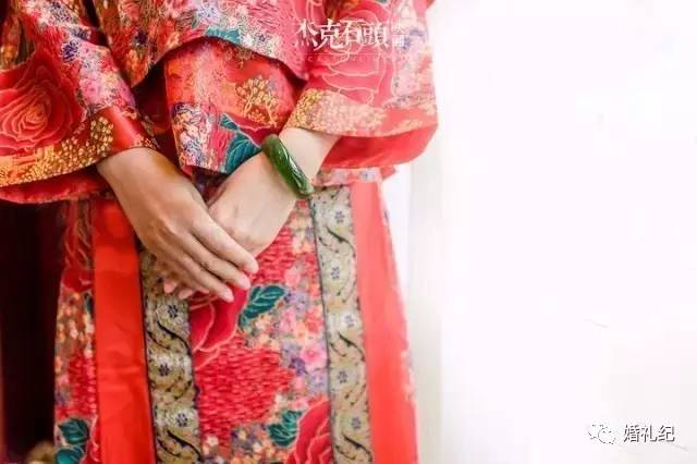 女方陪嫁毛毯算被子总数量吗,女方陪嫁皮箱高档可放被子