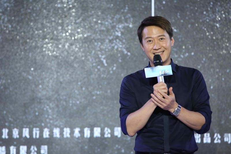 那些感情往事让人咋舌当红明星：最后一位比陈冠希还厉害！