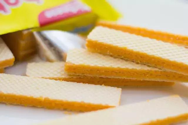 十款全球公认的爆款零食,40款零食测评胖了10斤的含泪推荐