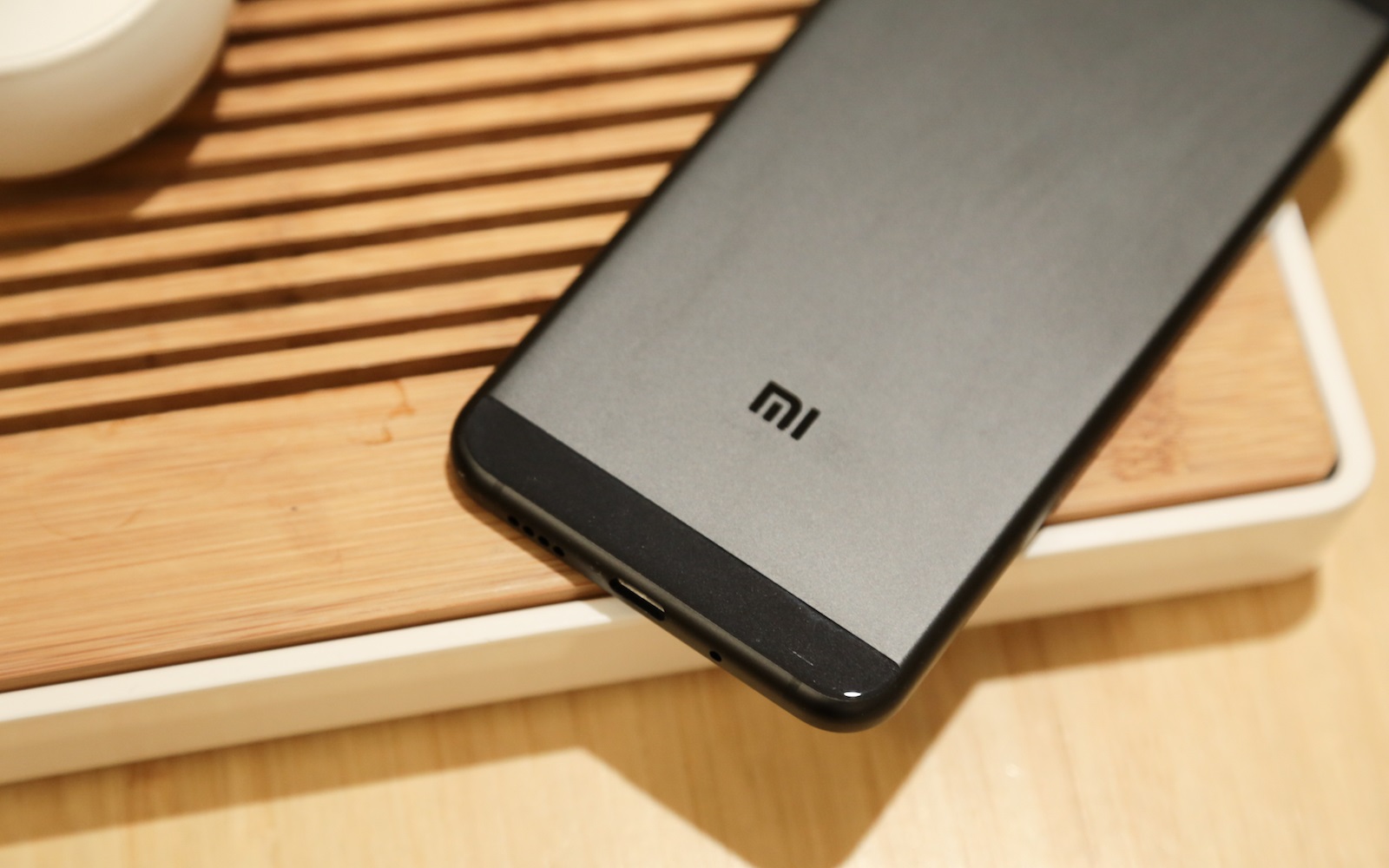 小米5c什么时候出的,小米手机初代价格