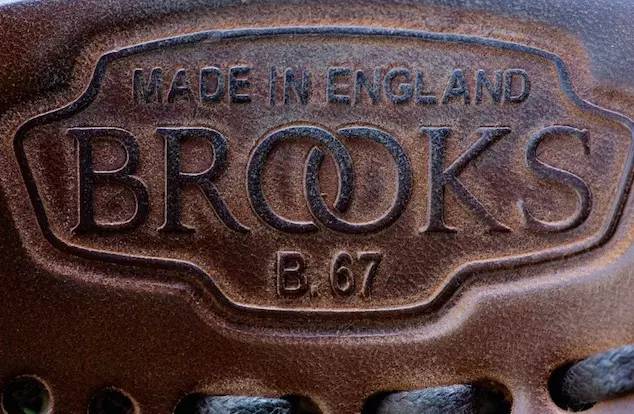 你怎么穿得像格利高里·派克？因为要参加复古骑行派对啊！