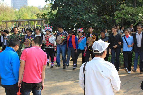 穷游云南1000元以内,穷游云南10天花费多少钱