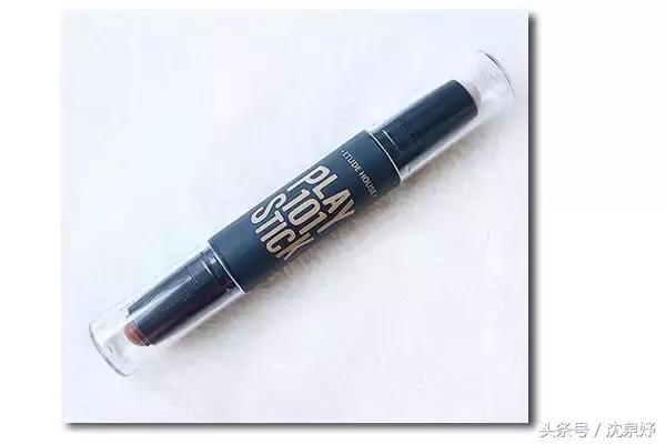 日常基础彩妆需要哪些化妆用品,还有哪些实用的化妆包