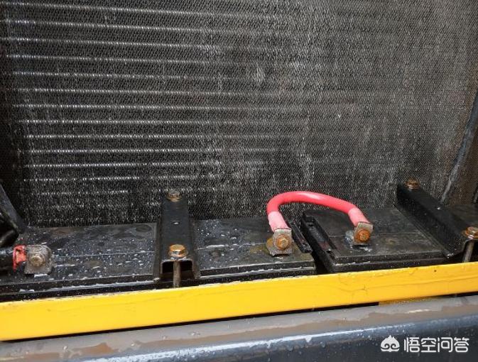 挖掘机暂时没活,挖掘机不停机怎么办