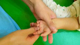 宝宝积食发烧推拿哪里,宝宝积食高烧推拿手法