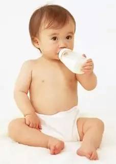 如何选购正品纸尿裤,怎么选择进口婴儿纸尿裤