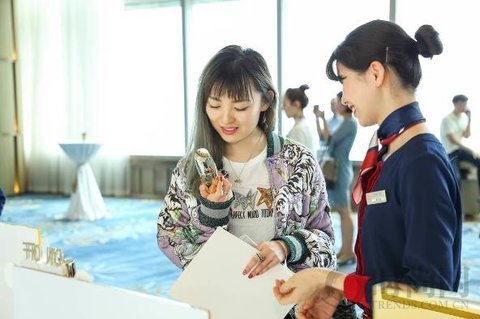 悠莱urara专柜效果图,urara悠莱护肤品怎么样