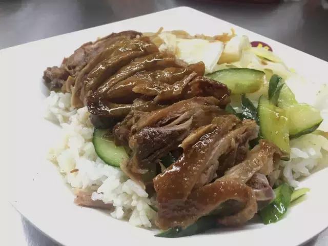 这所颜值逆天的学校，不仅是剧组常驻地，连教授都是国内一线明星