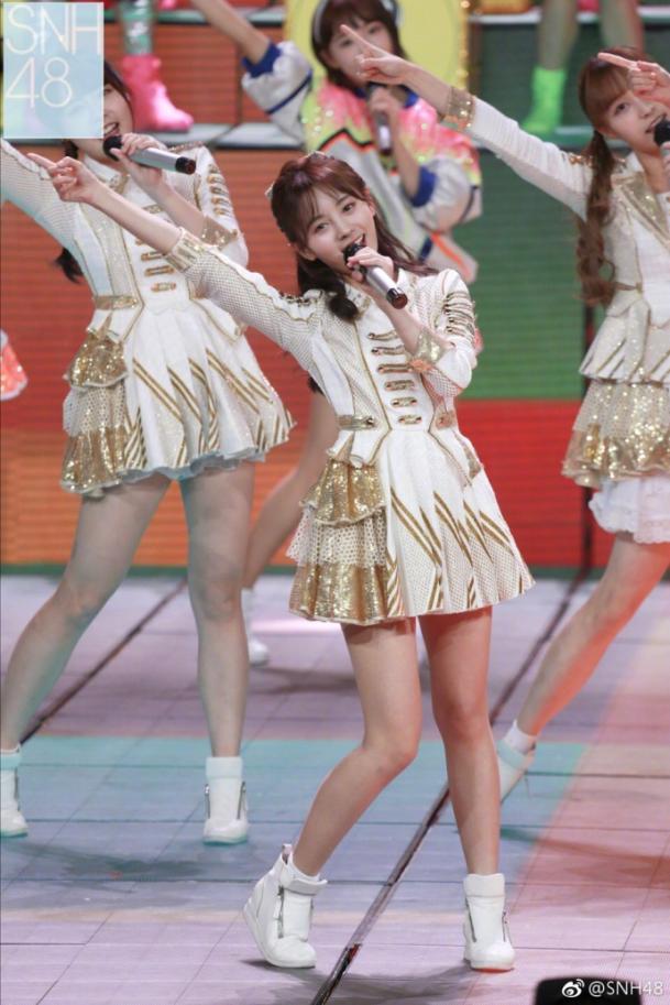 鹿晗鞠婧祎天作之合,鹿晗鞠婧祎多年前同台