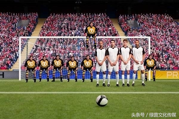 细数那些任意球大师的风采（下）