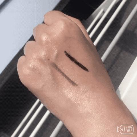 娜扎花少喷防晒是什么牌子的,花少古力娜扎同款防晒喷雾