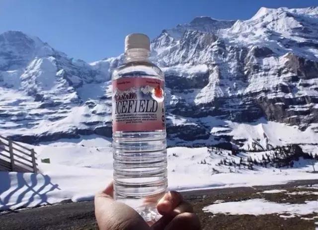 各个牌子的饮用水测评,什么品牌的饮用水最好