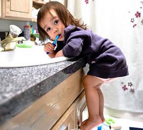 飞利浦儿童电动牙刷,儿童用电动牙刷利弊