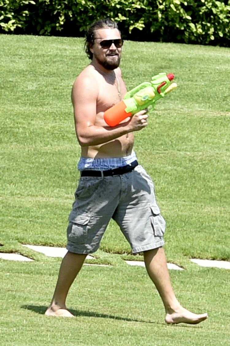 以前小鲜肉现在老腊肉,曾经的小鲜肉如今的老腊肉视频