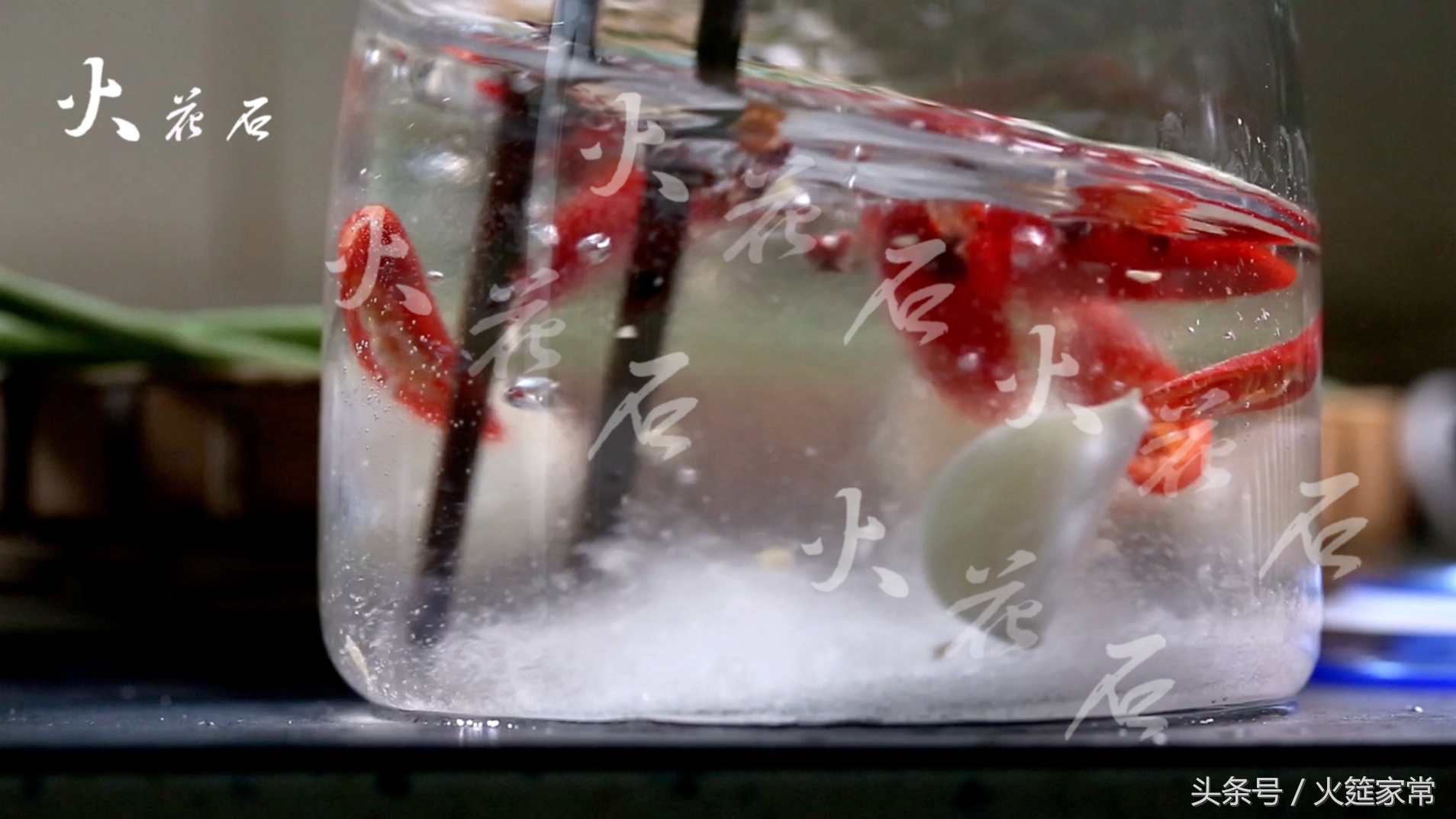 四川泡菜是一个神奇的菜,泡菜的神奇吃法