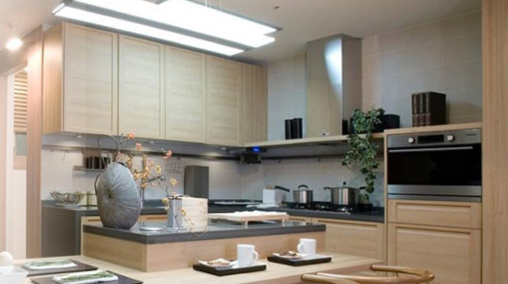 欧普照明：国内LED照明应用龙头，享受大行业红利