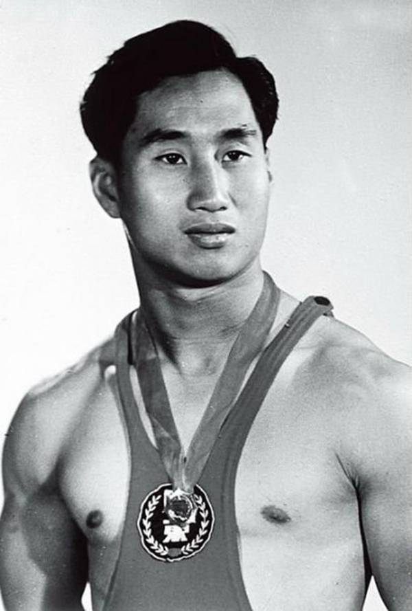 发哥双胆图,发哥36岁生日