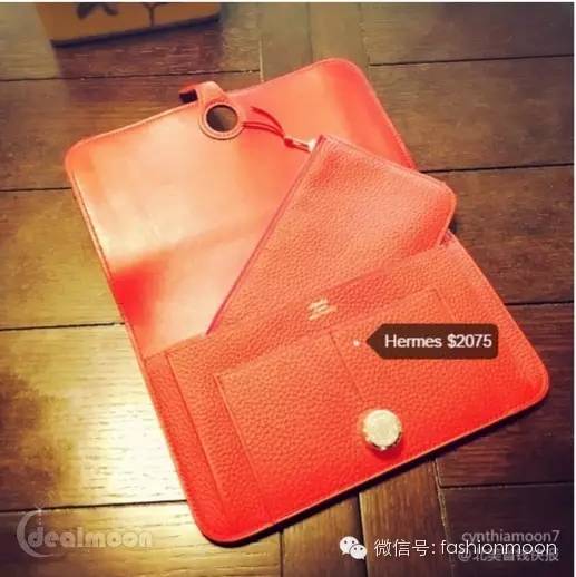 APP晒货过年了，咱换个红火的钱包好不好？