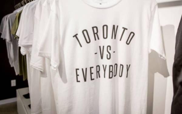 多伦多哪里买正装衣服便宜,多伦多有什么值得买的衣服