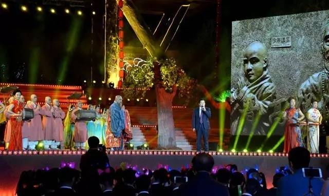 客场战胜中国队却被鼓掌欢呼,主场取胜